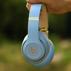 Beats Studio3 Wireless Bluetooth Noise-Cancelling Headphones – New & Sealed – Multiple Colors
