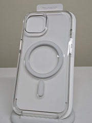 Genuine Apple Clear Case with MagSafe for iPhone 15 – Open Box